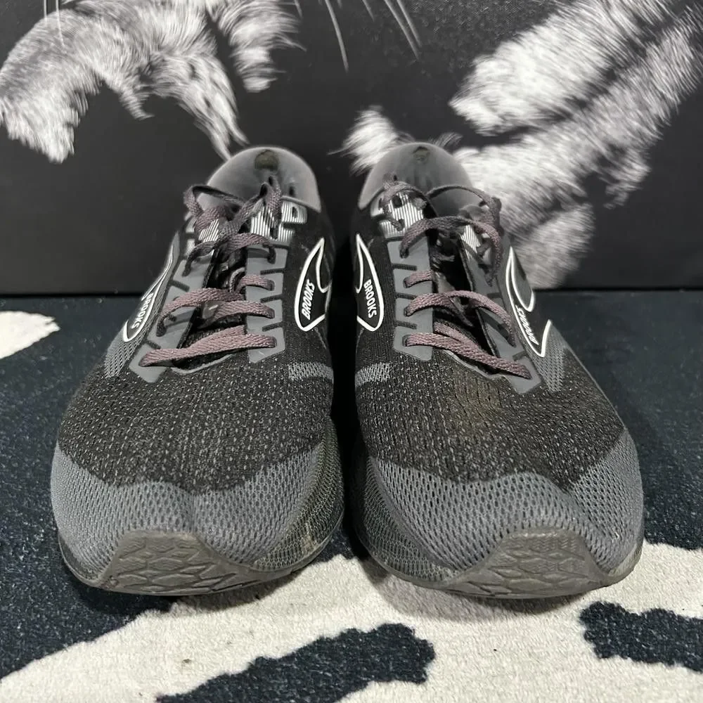 Brooks Levitate GTS 6 1103961D088 Athletic Sneaker Men's 12D Gray Mesh Training